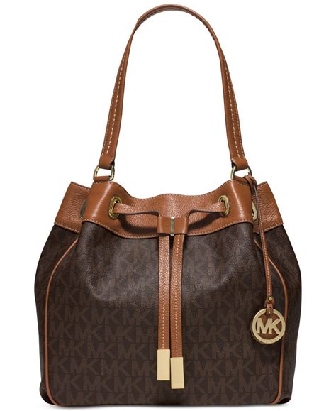 sac cadeau michael kors|macy's michael kors bags.